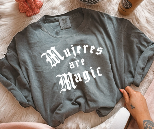 Mujeres are Magical